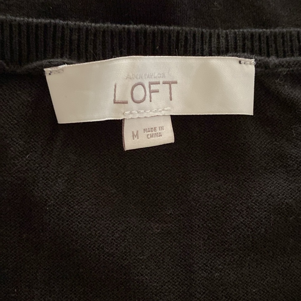 cotton knit top with lace side panels - Picture 10 of 11
